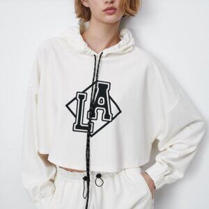 Zara LA Graphic Cropped Hoodie Off-White Cream & Black Size Large Streetwear
